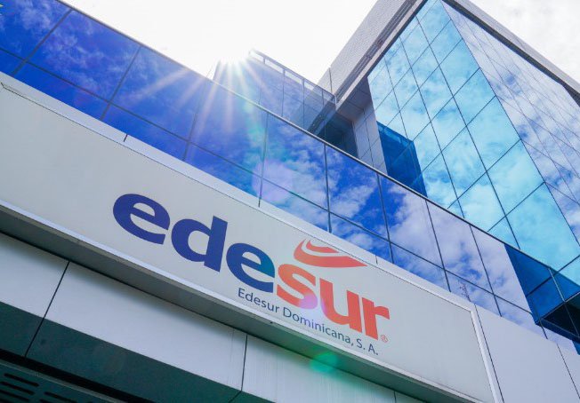 Edesur anuncia interrupciones eléctricas por trabajos en subestaciones Arroyo Hondo y Alfa